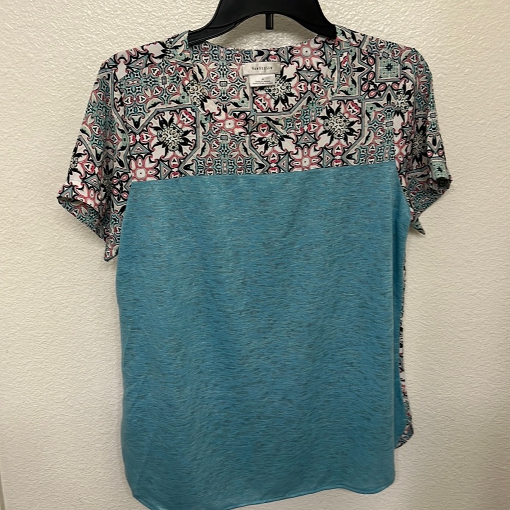 Patterned 2 toned blouse